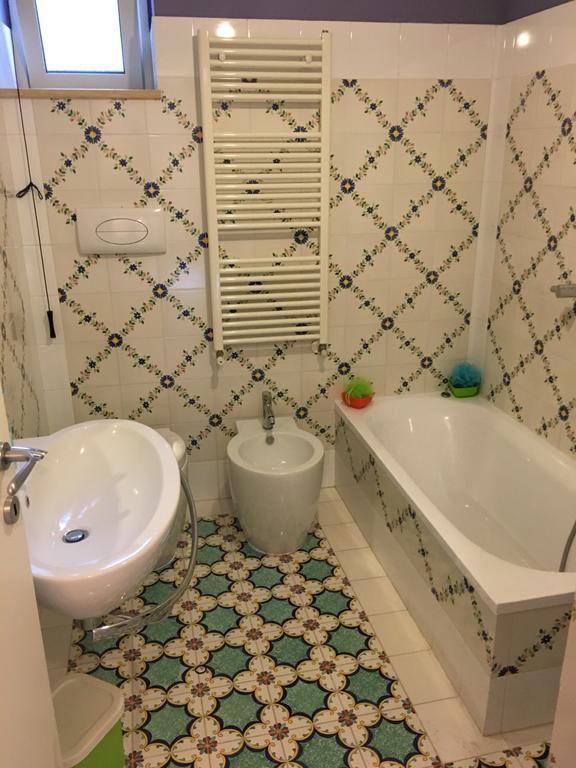 B&B Villa Zia Febronia Patti Eksteriør billede